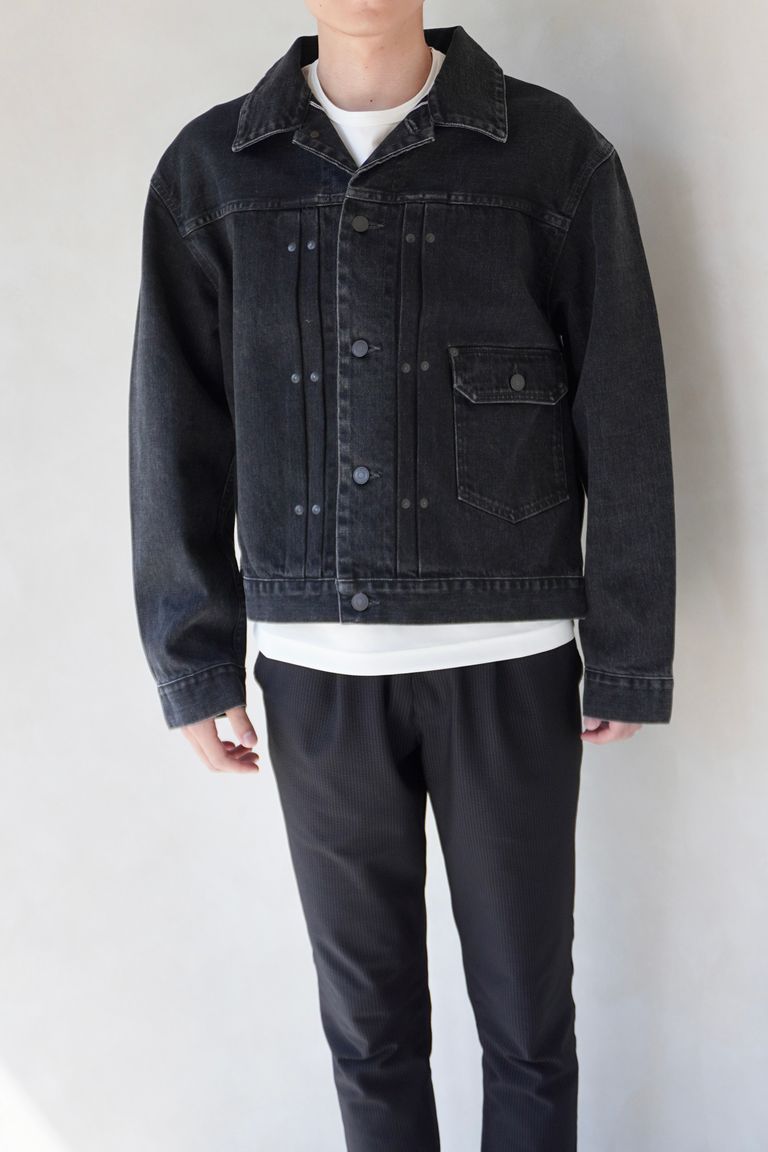 176cm 64kg 着用:M