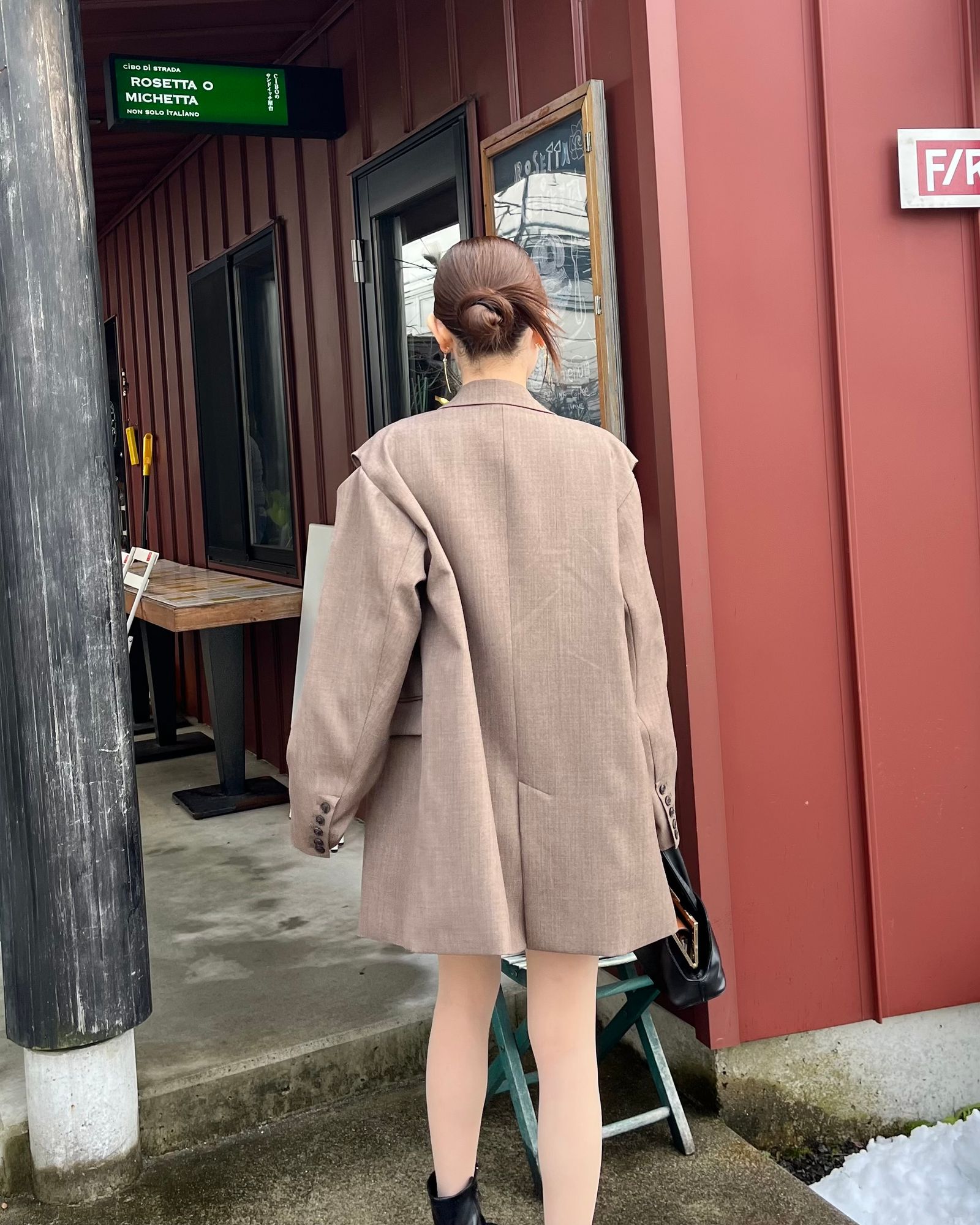 SHOULDER SLIT TAILORED JACKET / ショルダー スリット テーラードジャケット (チョコ)
