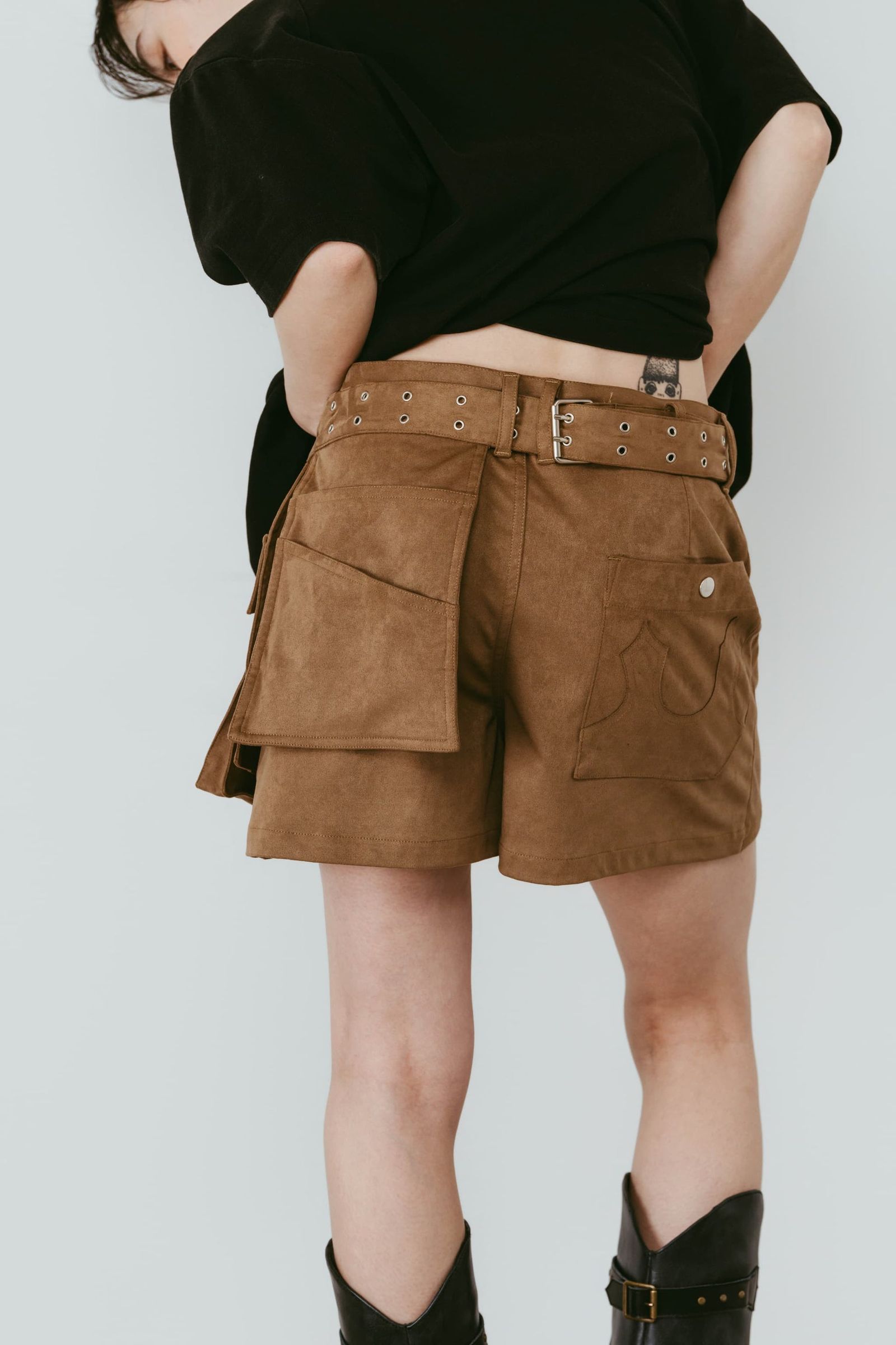 レイヤード スエードスコート (ブラウン) layered suede skort (Brown) /  26SS