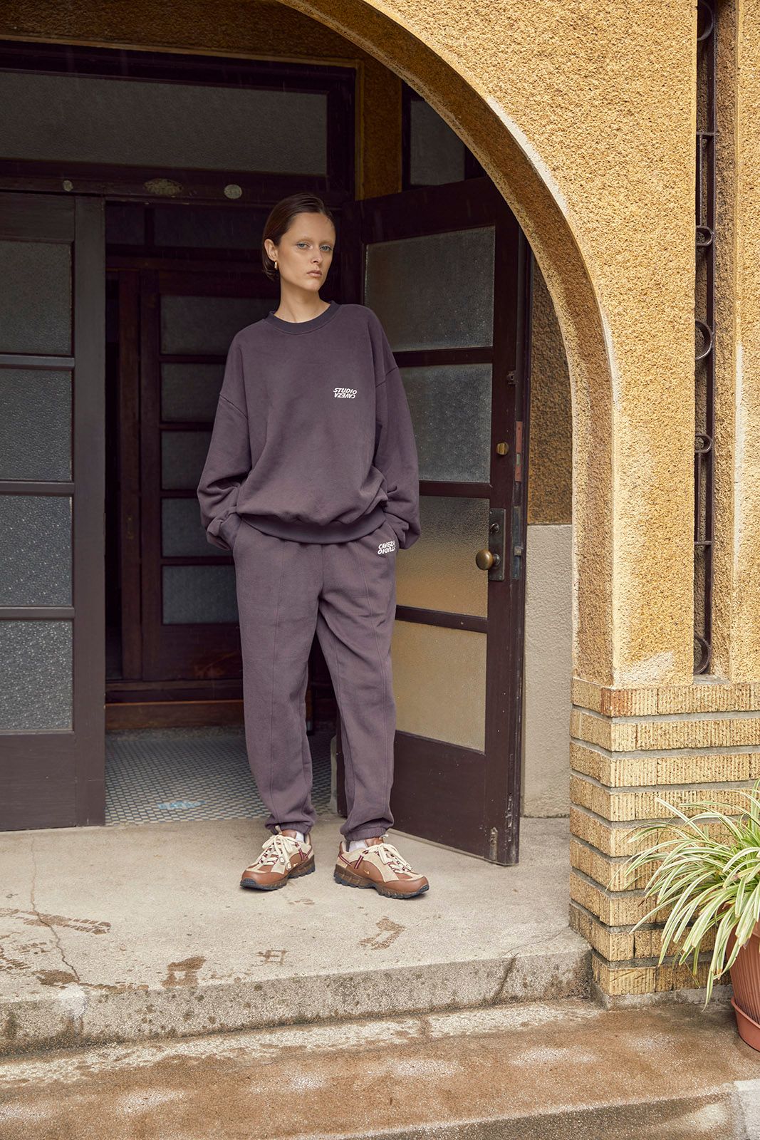 【再販売】CAVEZA STUDIO スウェットパンツ (ブラウン)