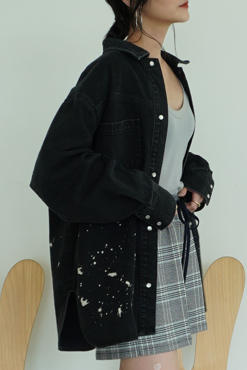 DENIM DISCHARGE PRINTHING SHIRTS (NOIR) / デニムペインティングシャツ ノワール