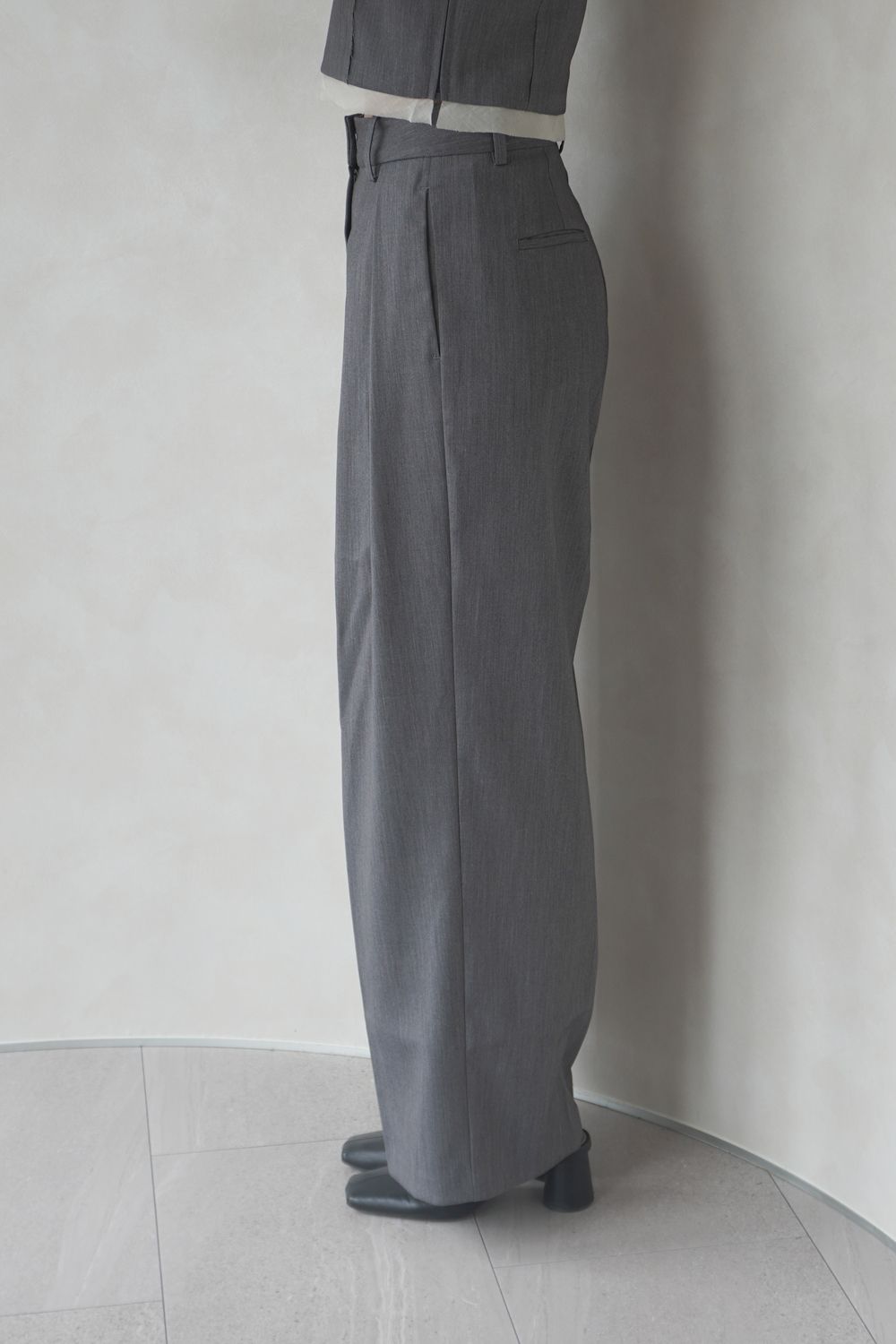 Tuck Twill Pants / タックツイルパンツ (チャコールグレー)