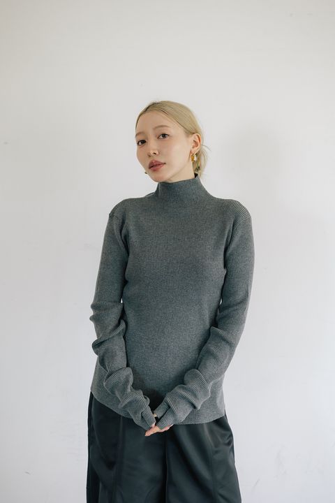 ハンドウォーマーリブトップス (グレー) Hand warmer ribbed top (Gray) / 26AW