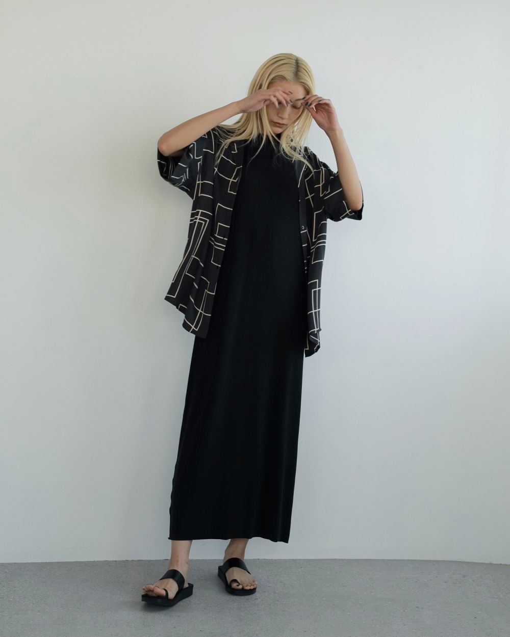 Sleeveless Cut Onepiece / スリーブレス カット ワンピース (ブラック)
