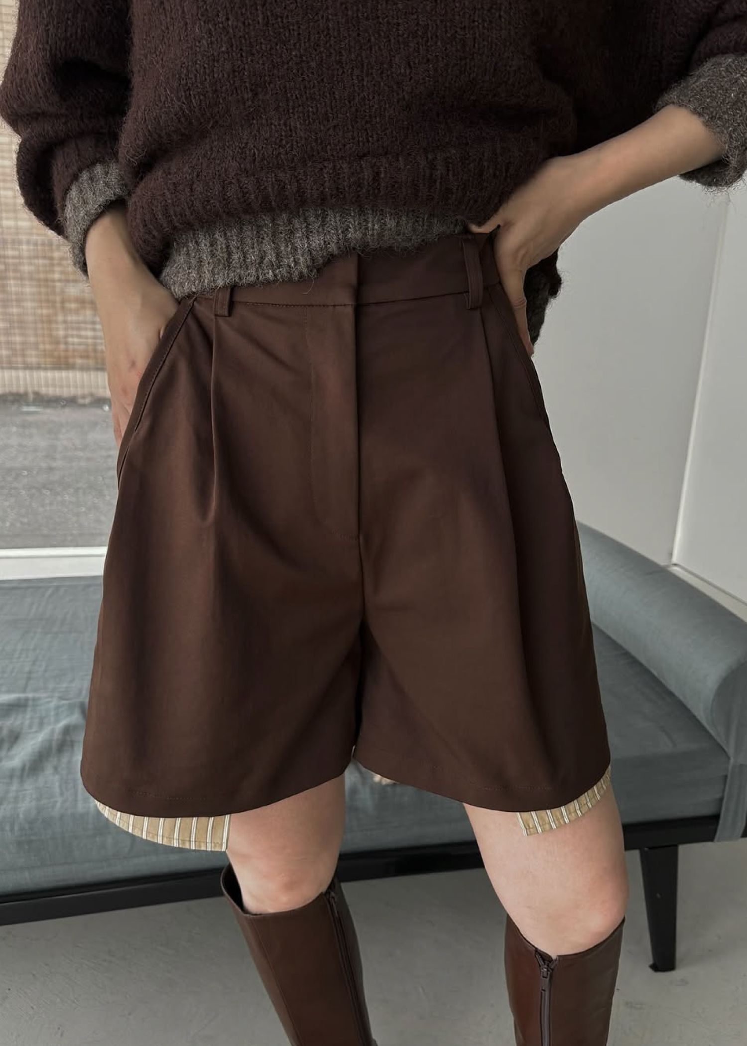 stripe pocket peep tuck chino S/PT / タックチノ ショートパンツ (ブラウン) / 25AW