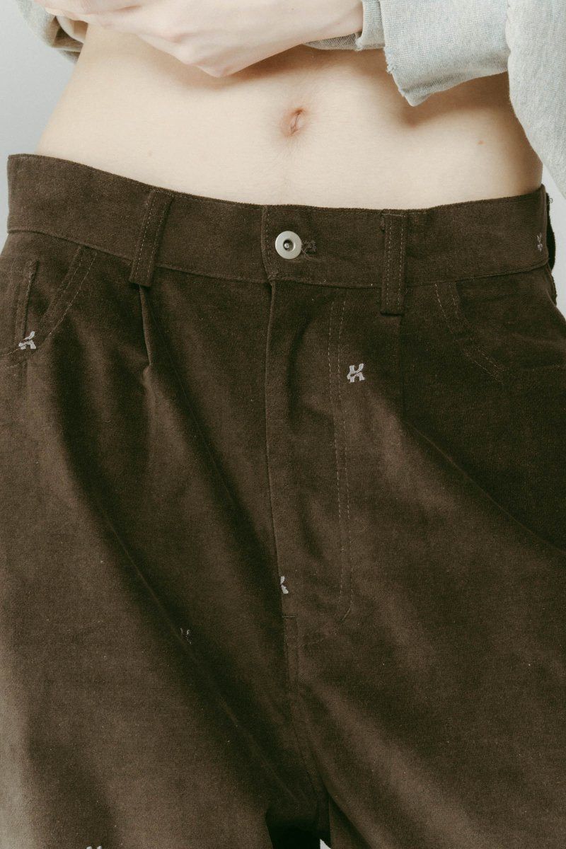 K motif velveteen pants(unisex) / Kモチーフ ベルベットパンツ (グレーカーキ) / 25AW