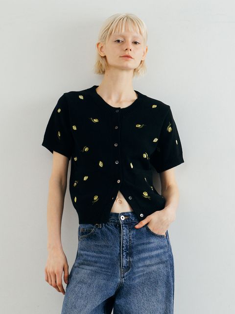 モチーフ エンブロイダリー ニットカーディガン (ブラック) MOTIF EMBROIDERY KNIT CD (Black) /  26SS