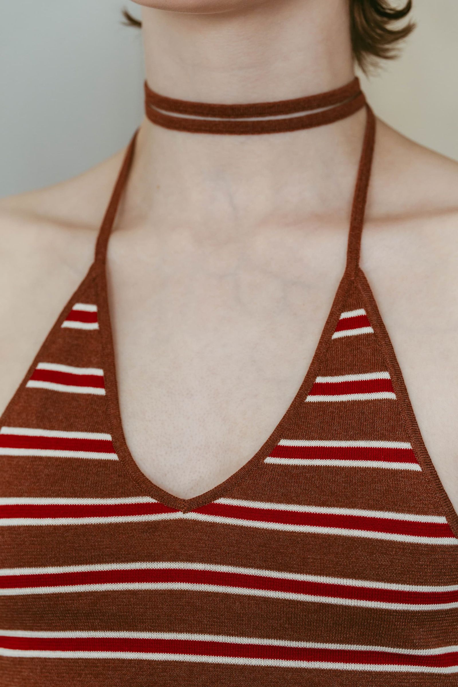 ニット ホルタービスチェ (ブラウン) knit halter bustier (Brown) /  26SS