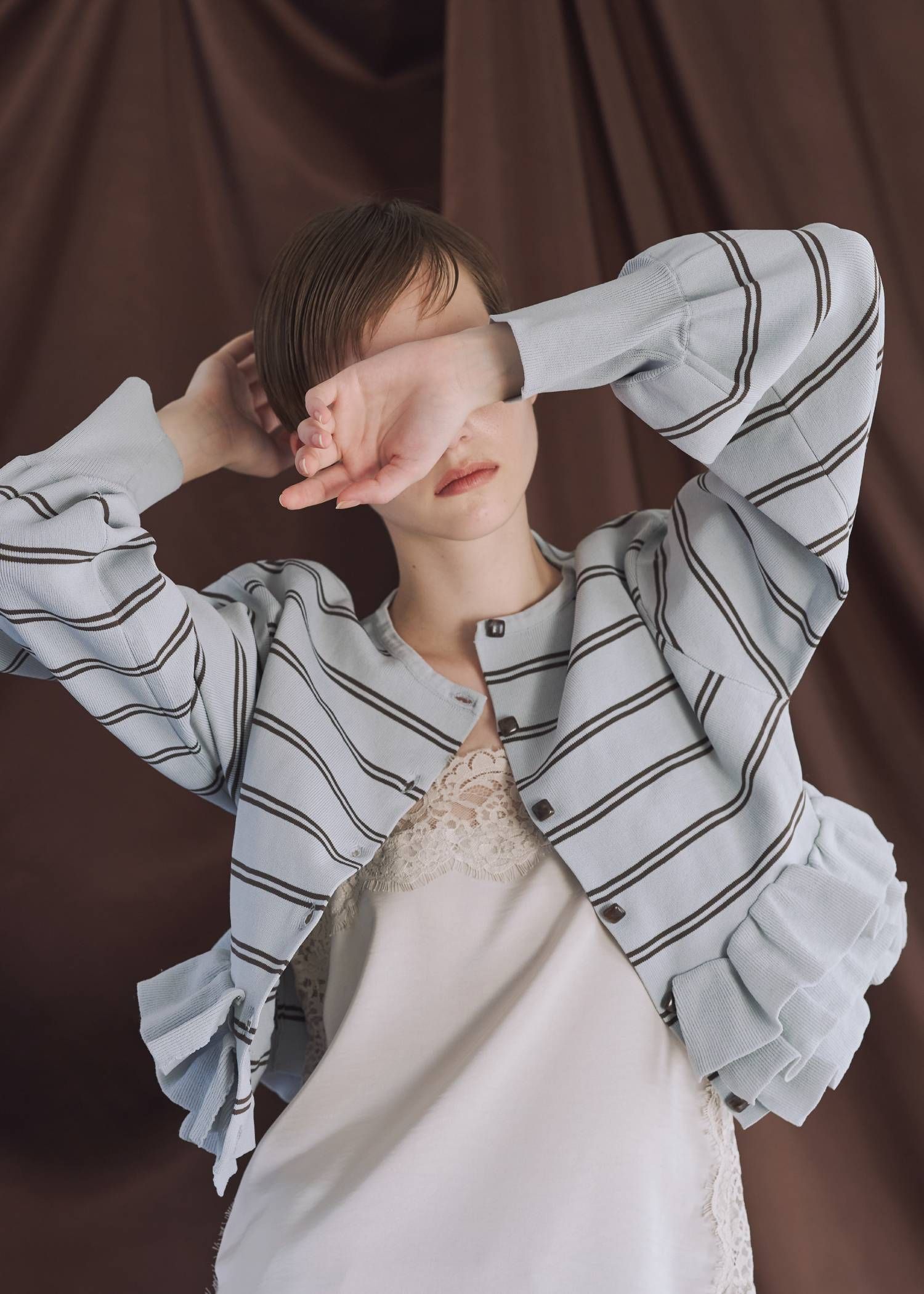 フリルニットカーディガン (スモーキーブルー) hem ruffle frill knit cardigan (SBlue) /  26SS