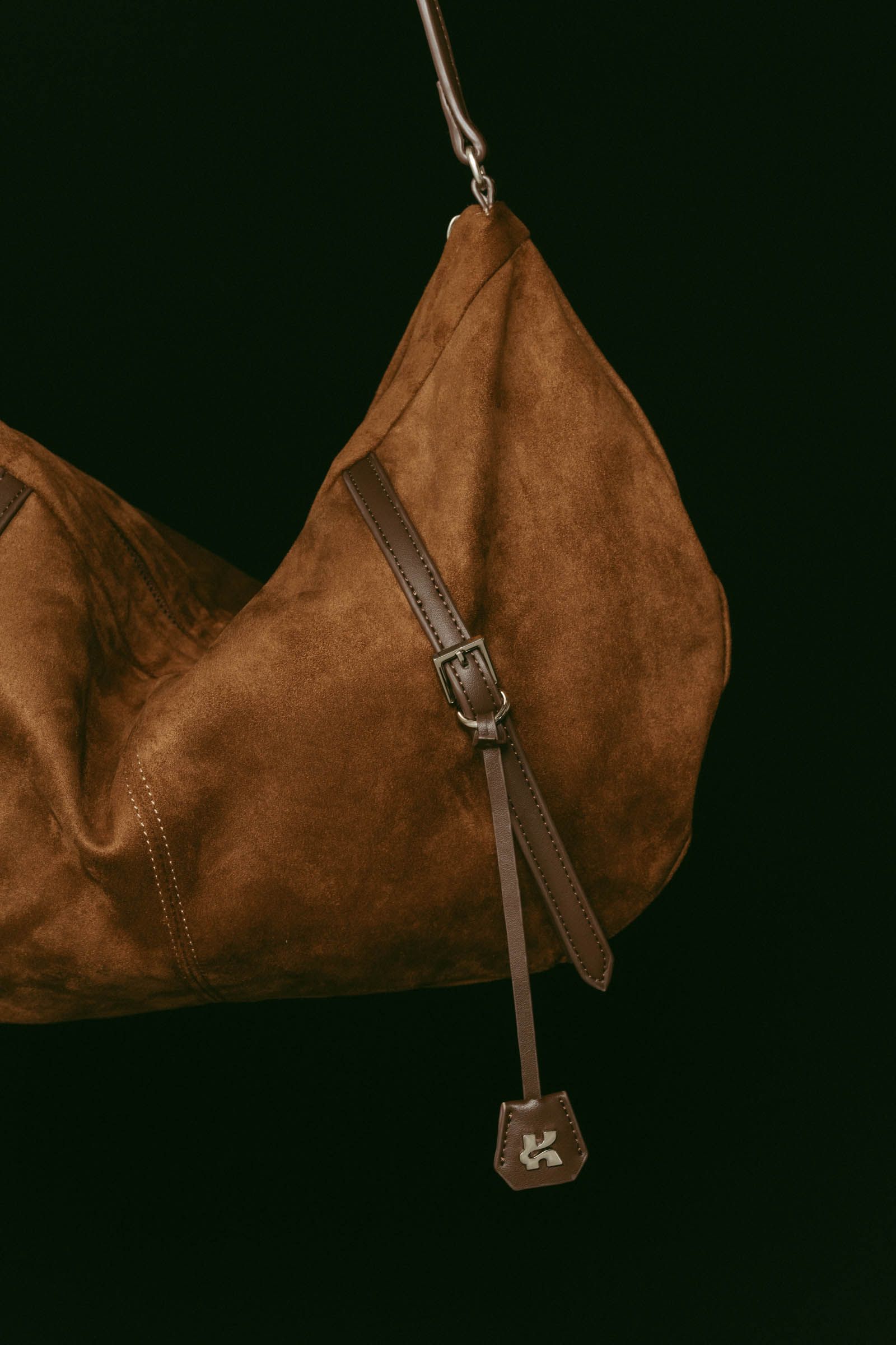 suede moon bag / スエード ムーンバッグ (ブラウン) / 25AW