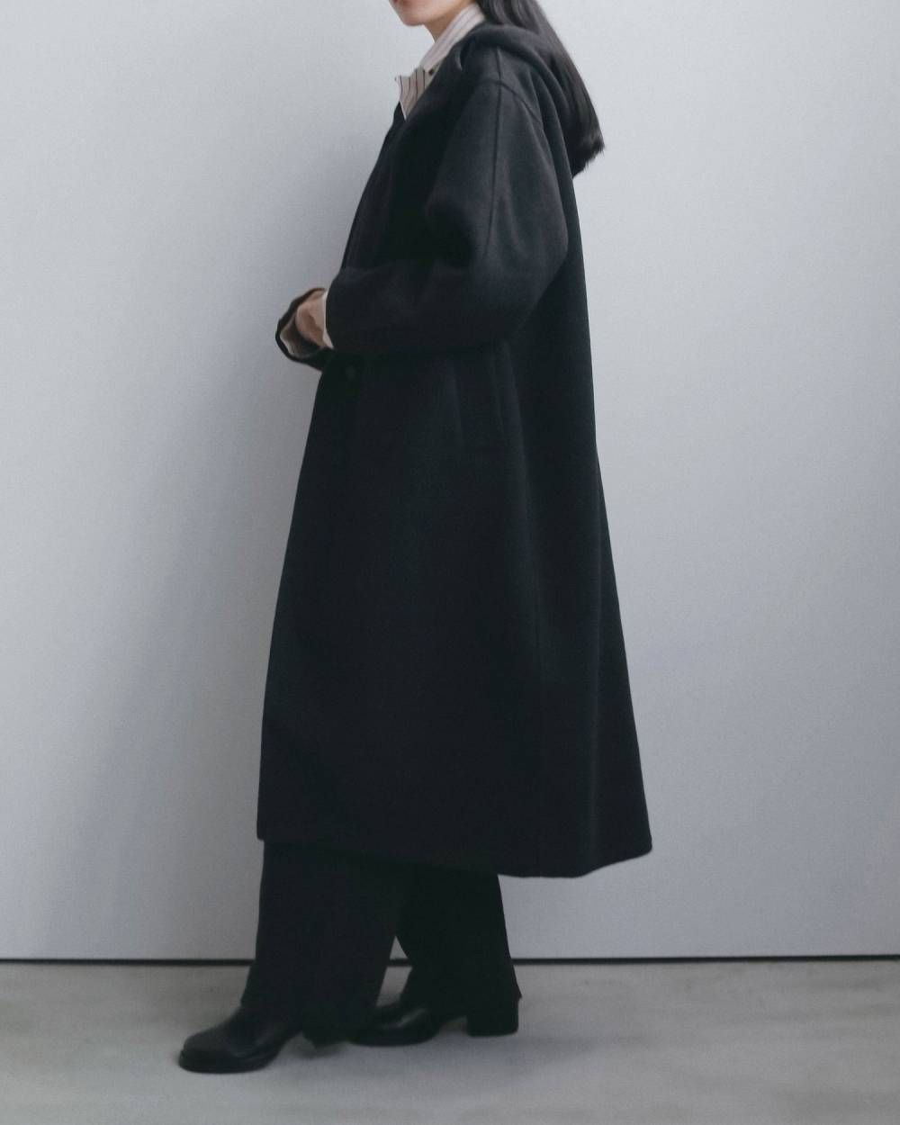 ウールフーディコート (チャコールグレー) Wool Hoodie Coat (Charcoal gray) / 26AW 【6月29日まで期間限定予約】