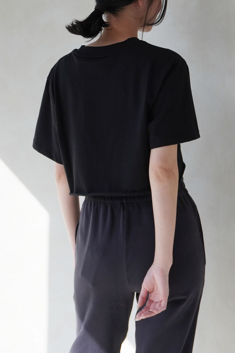 163cm 着用:XS (自然光)