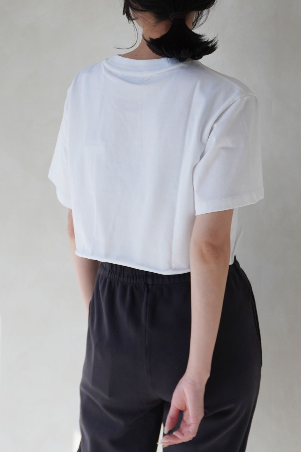 HUGO - 【HUGO BLUE】クロップド丈Tシャツ (ホワイト