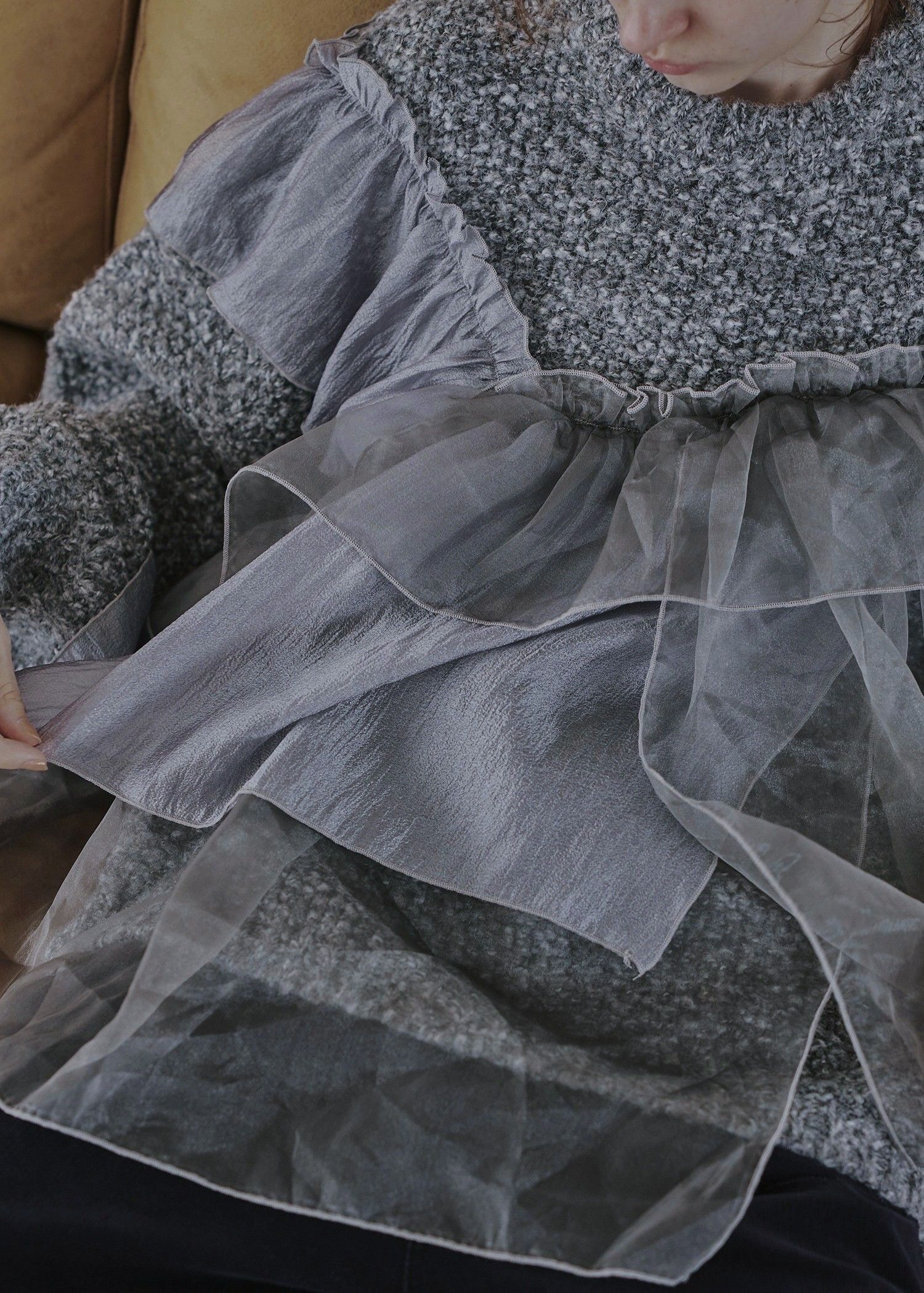 random frill placement volume sleeve knit / ランダムフリルニット (チャコール) / 25AW /