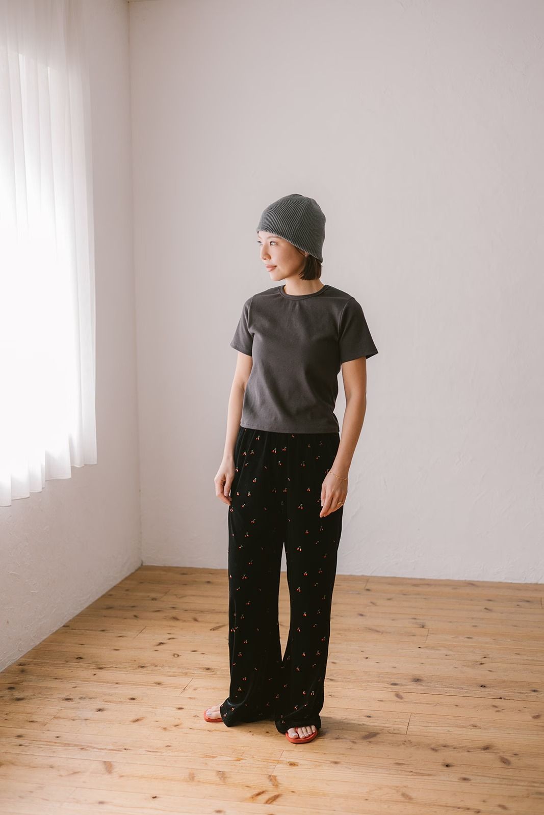 ベーシックスリムハーフスリーブTシャツ (ブラウン) Basic T-shirt (Brown) /  26SS