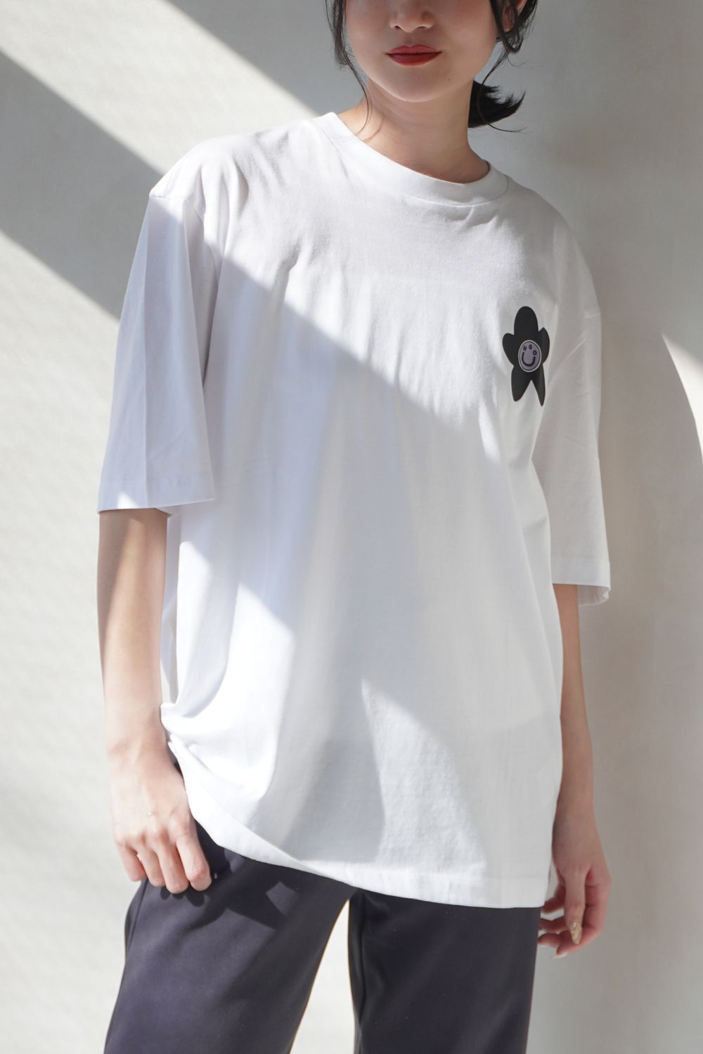 Hugo Diflowerlo Tシャツ HUGO Men's Diflowerlo T Shirt, Black1, L : Amazon.co.uk: Fashion