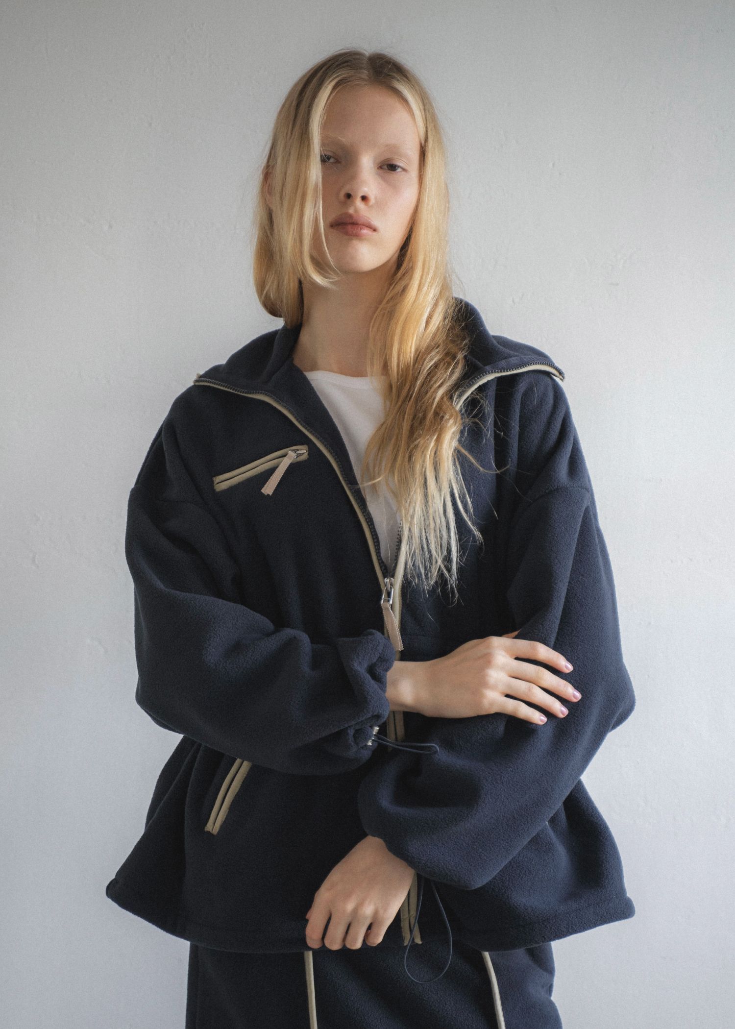 bi color piping fleece drawstring tops / バイカラー フリーストップス (ネイビー) / 25AW /