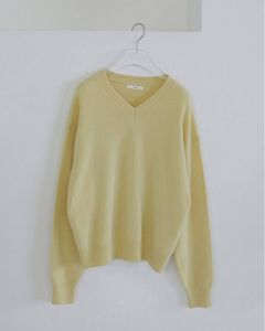 ウールVネックニット (イエロー) Wool Vneck Knit (Yellow) / 26AW 【6月29日まで期間限定予約】
