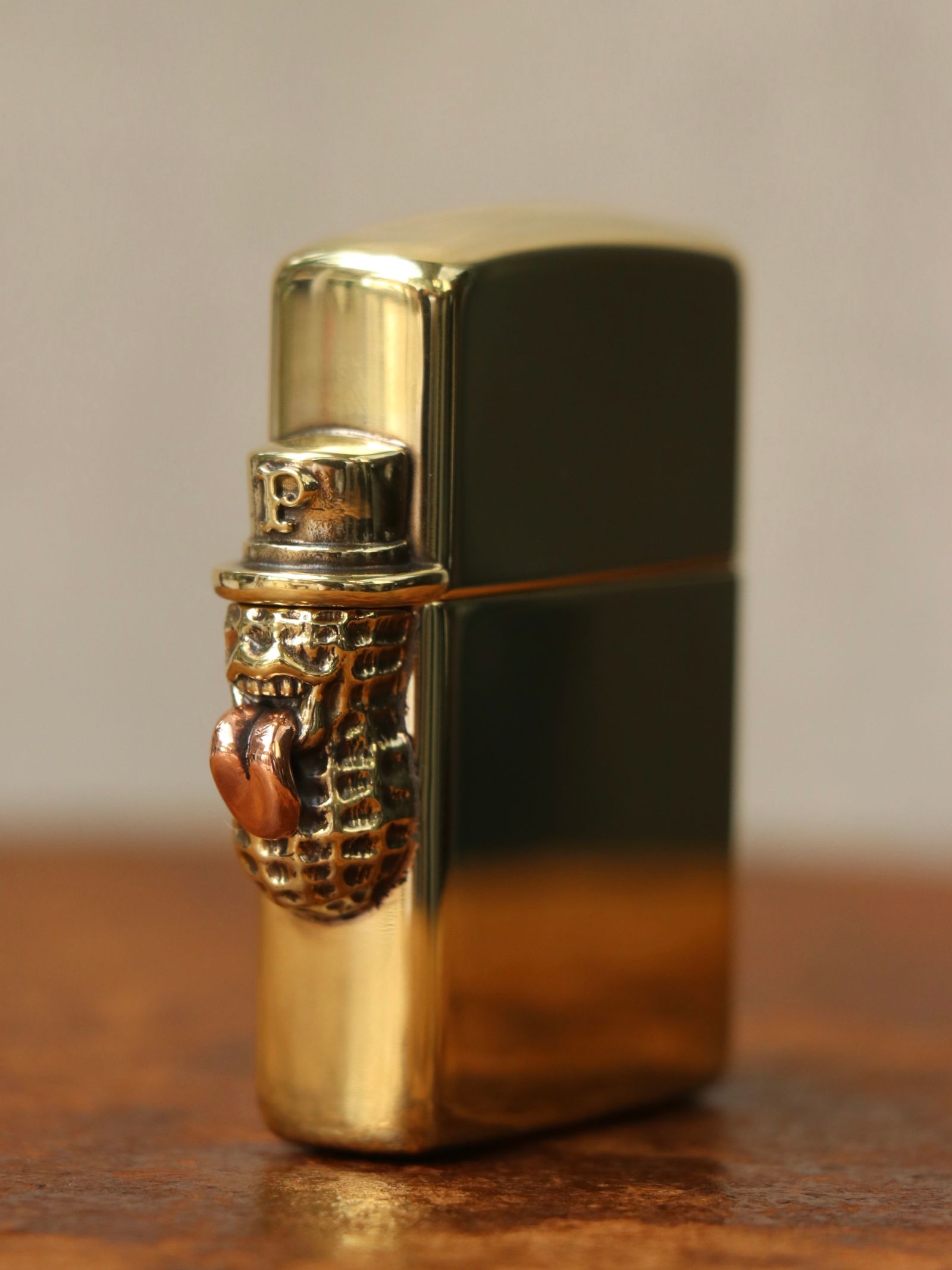 PEANUTS & CO. - BERO PEANUTS ZIPPO (BRASS) | SKANDA