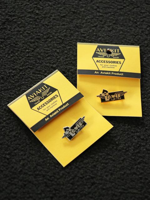 【即日発送可能】"D LEWIS" BADGE
