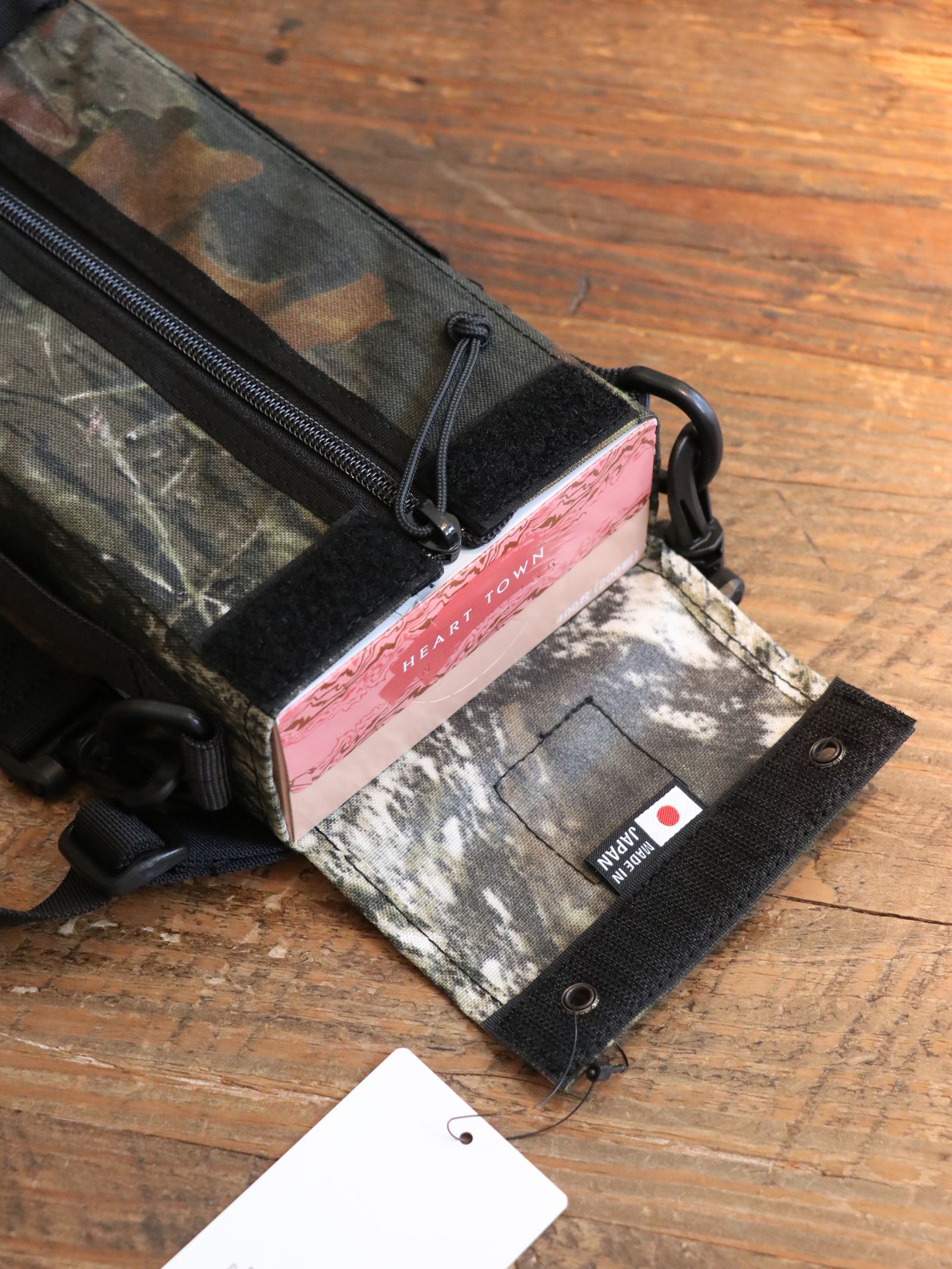 NEW TISSUE CASE (MOSSY ORK)