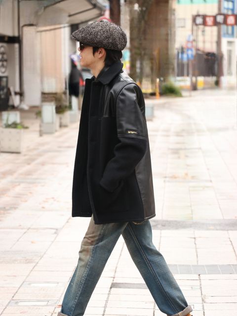 僕はこうやって冬に革ジャンを着る。
