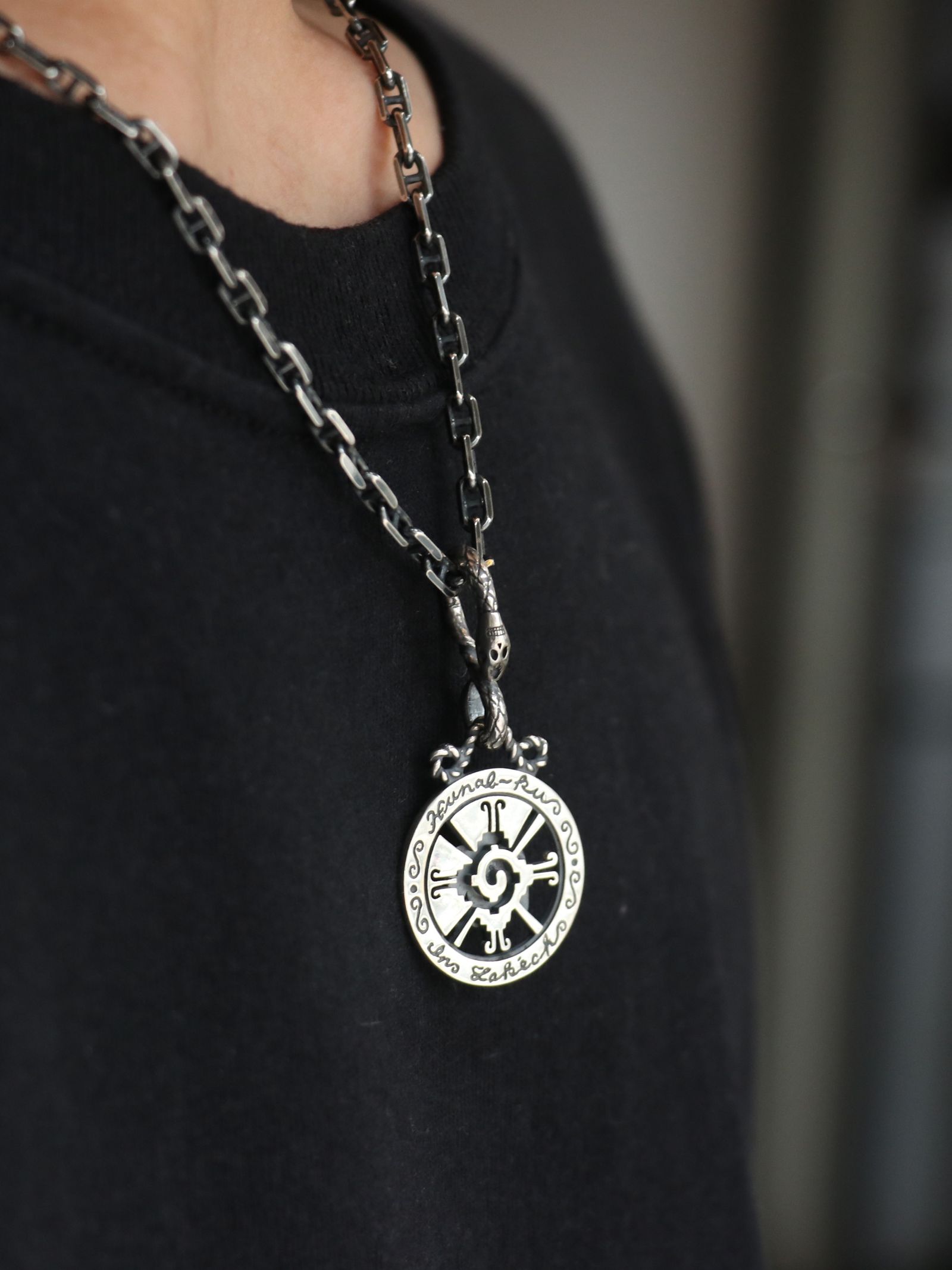 HUNABU-KU & EAGLE SNAKE NECK TOP (SILVER925)