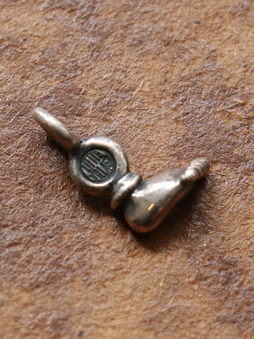 【即日発送可能】ミニチュア フット ネックトップ / MINIATURE "FOOOT" NECKTOP