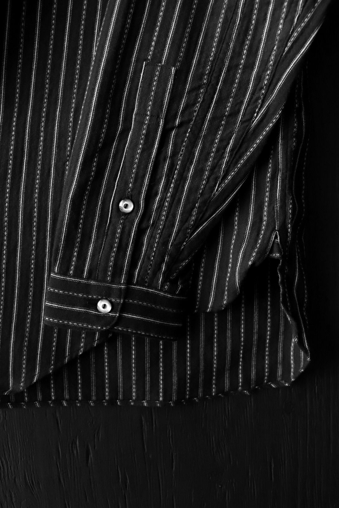 ANTIQUE CLOTH BAND COLLAR IMMIGRANT SHIRT (SUMI BLACK)