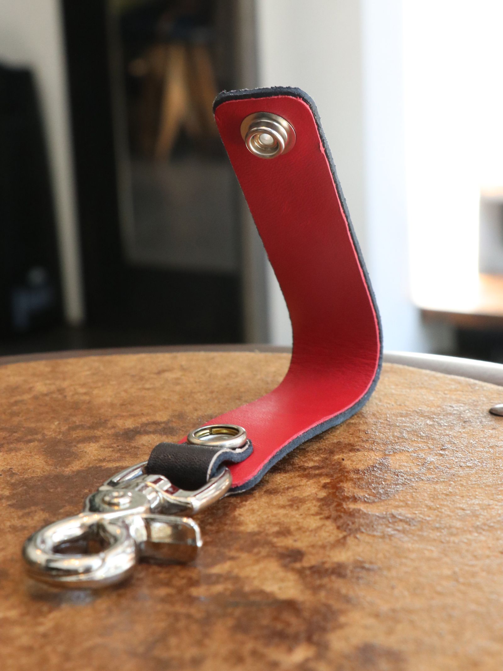 LEWIS LEATHERS BELT LOOP KEYRING MK2 "VEG-COW" (BLACK LOGO)