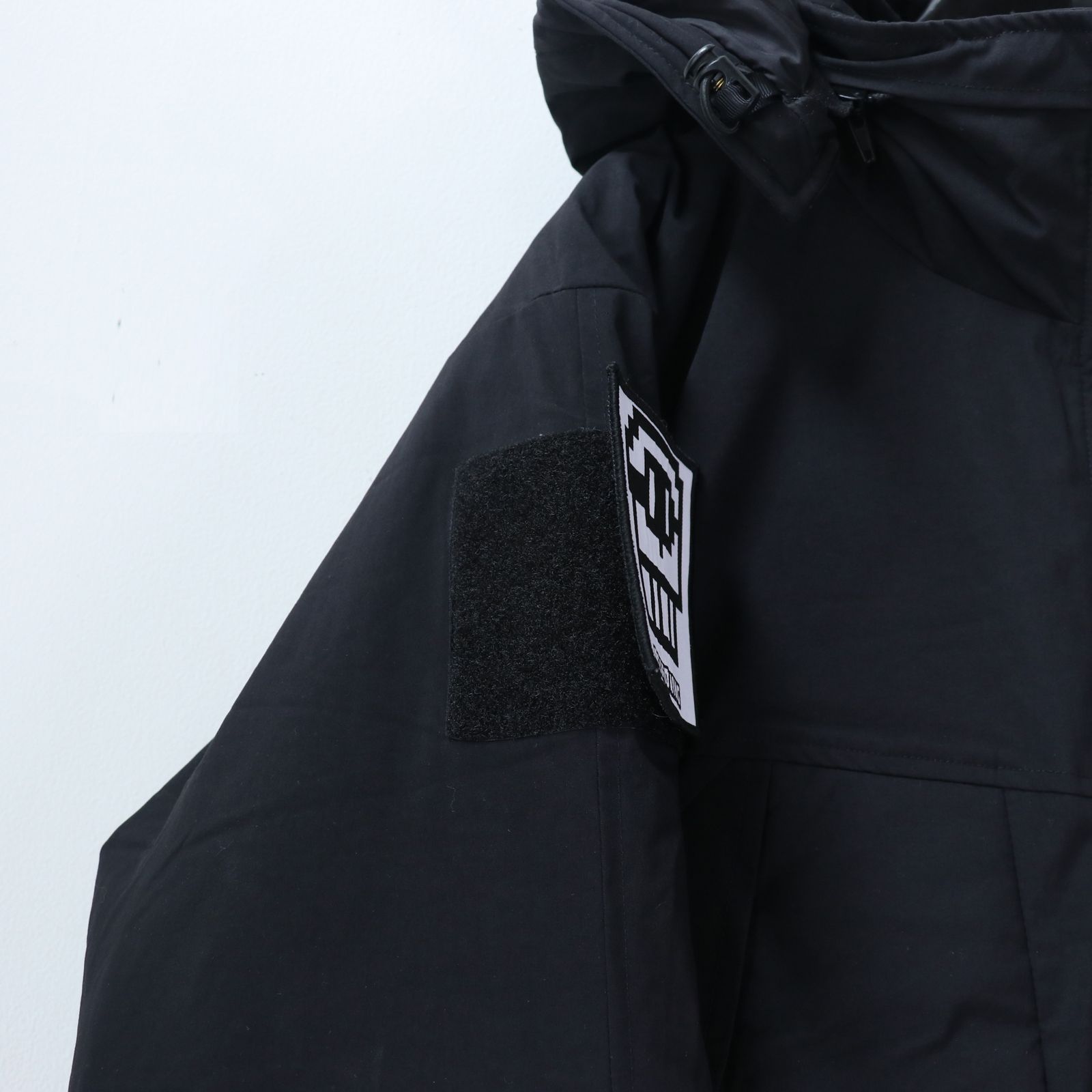 "IT FROM BIT" PROTECTIVE COMBAT UNIFORM (BLACK)