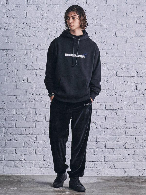 ロゴフーディー / LOGO HOODIE
