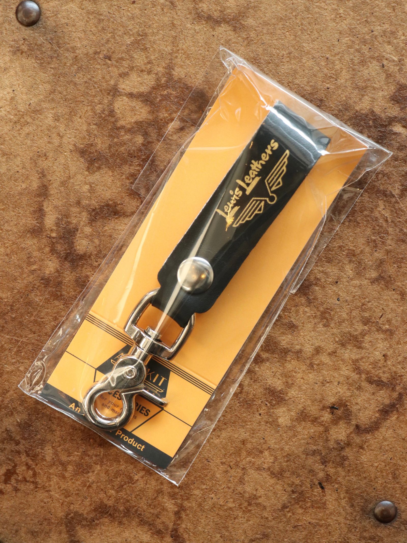 【限定発売】LEWIS LEATHERS BELT LOOP KEYRING MK2 (BLACK×WHITE)