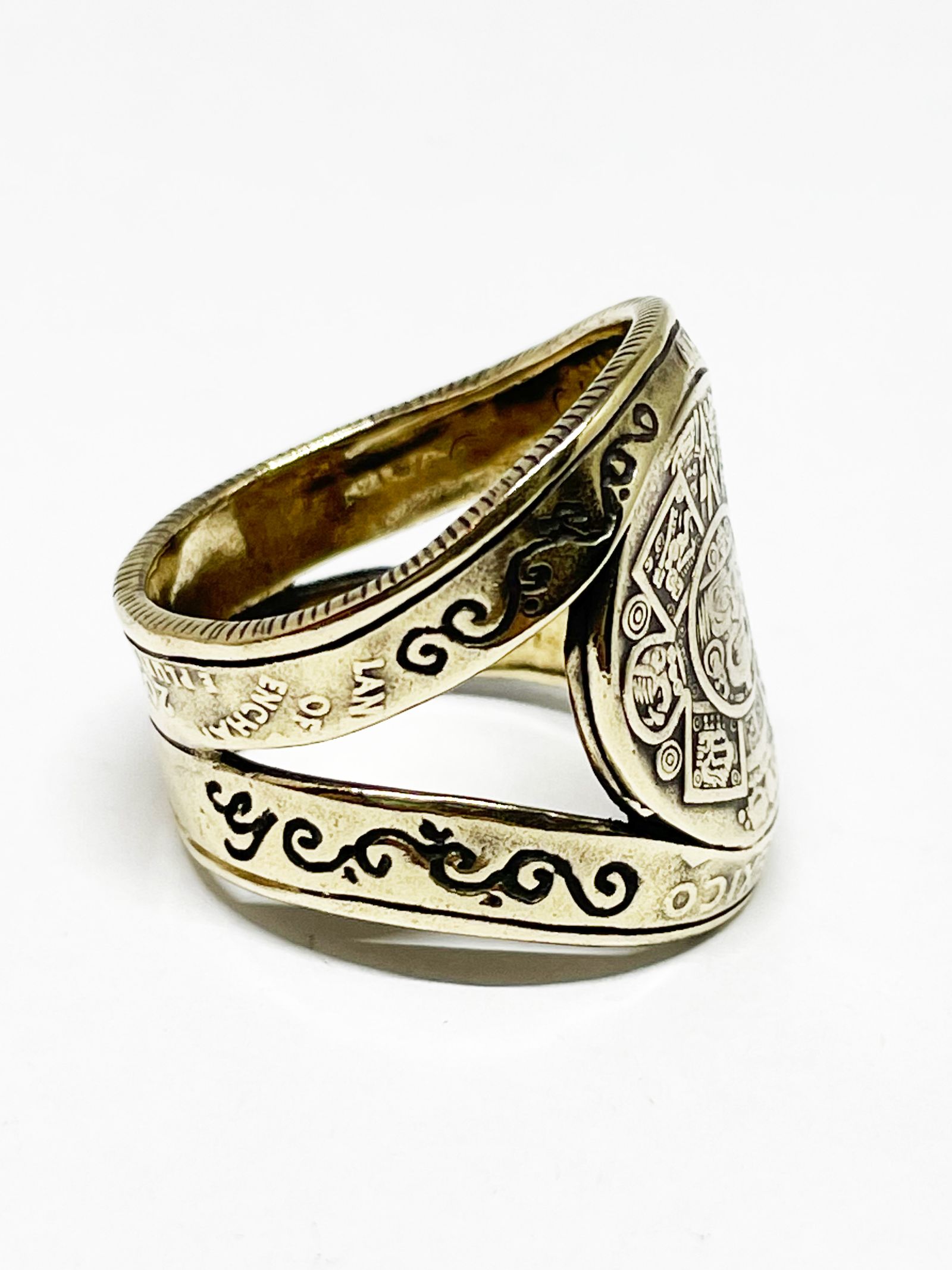 MAYA CALENDER MEDAL RING (BRASS)