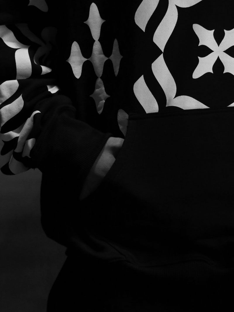 "FLOR" TRIVAL HOODY
