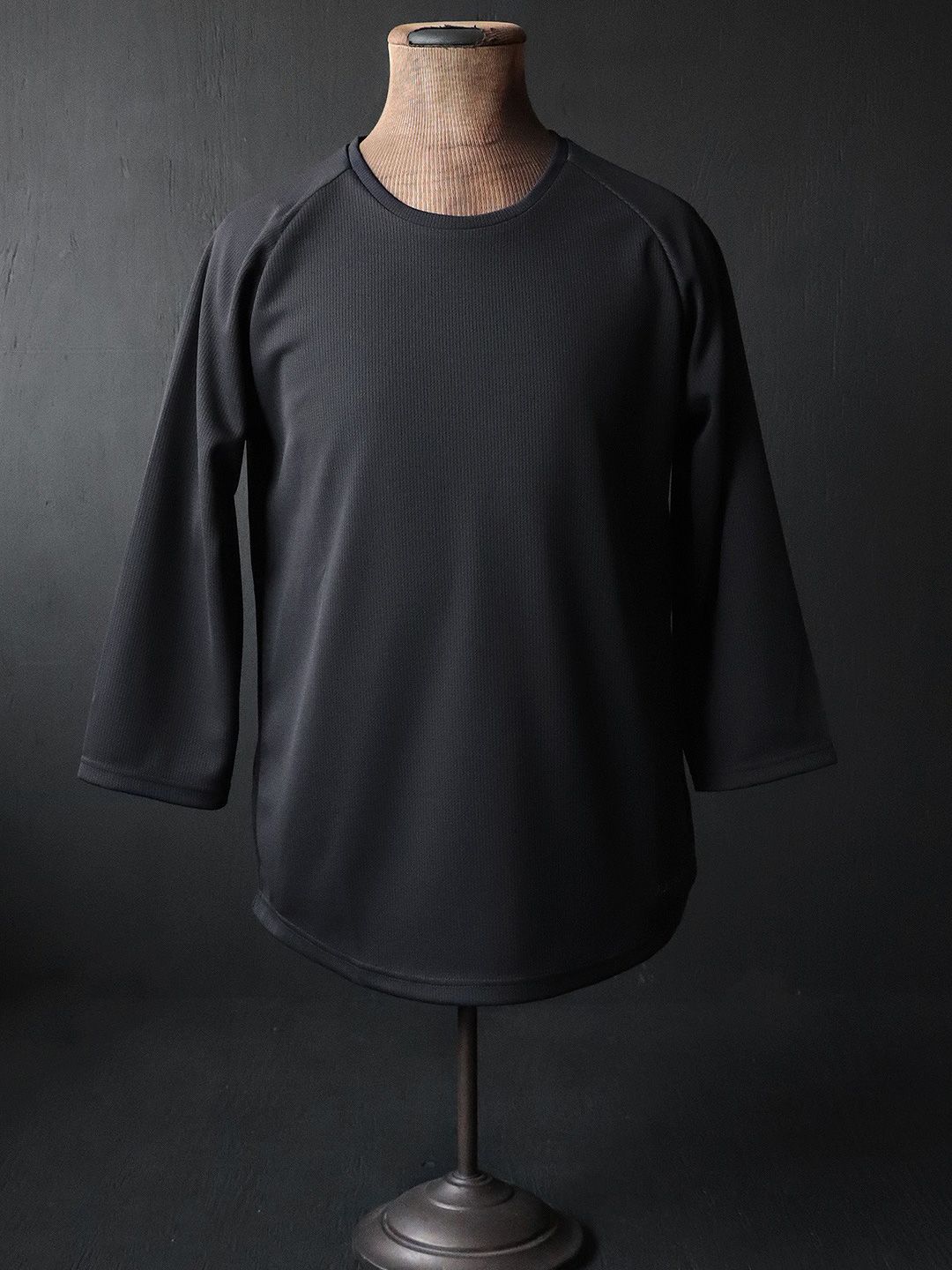HIGH-SPEC U-NECK SPORTSWEAR