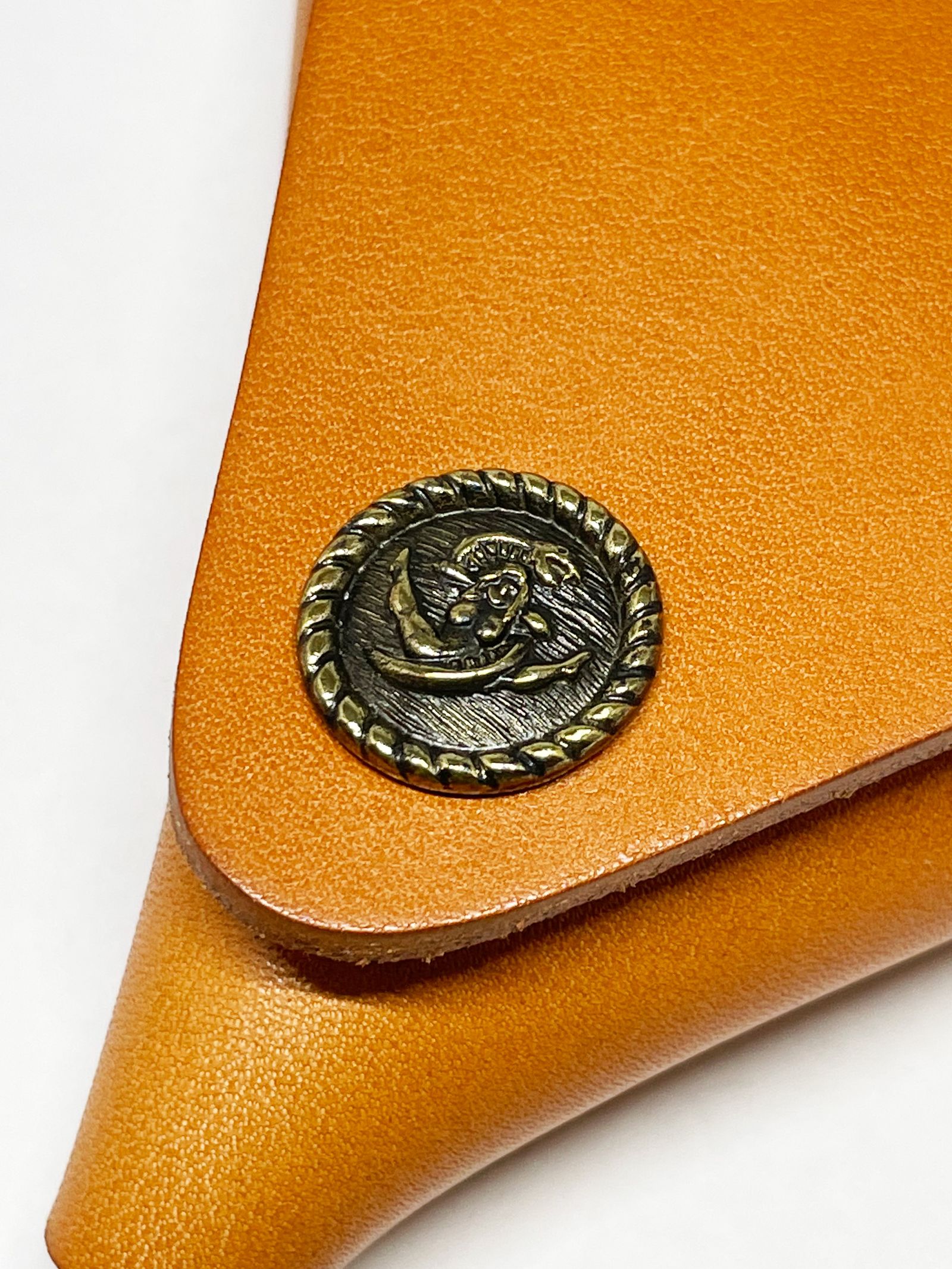 LVC x SKANDA COIN CASE "DORITOS"