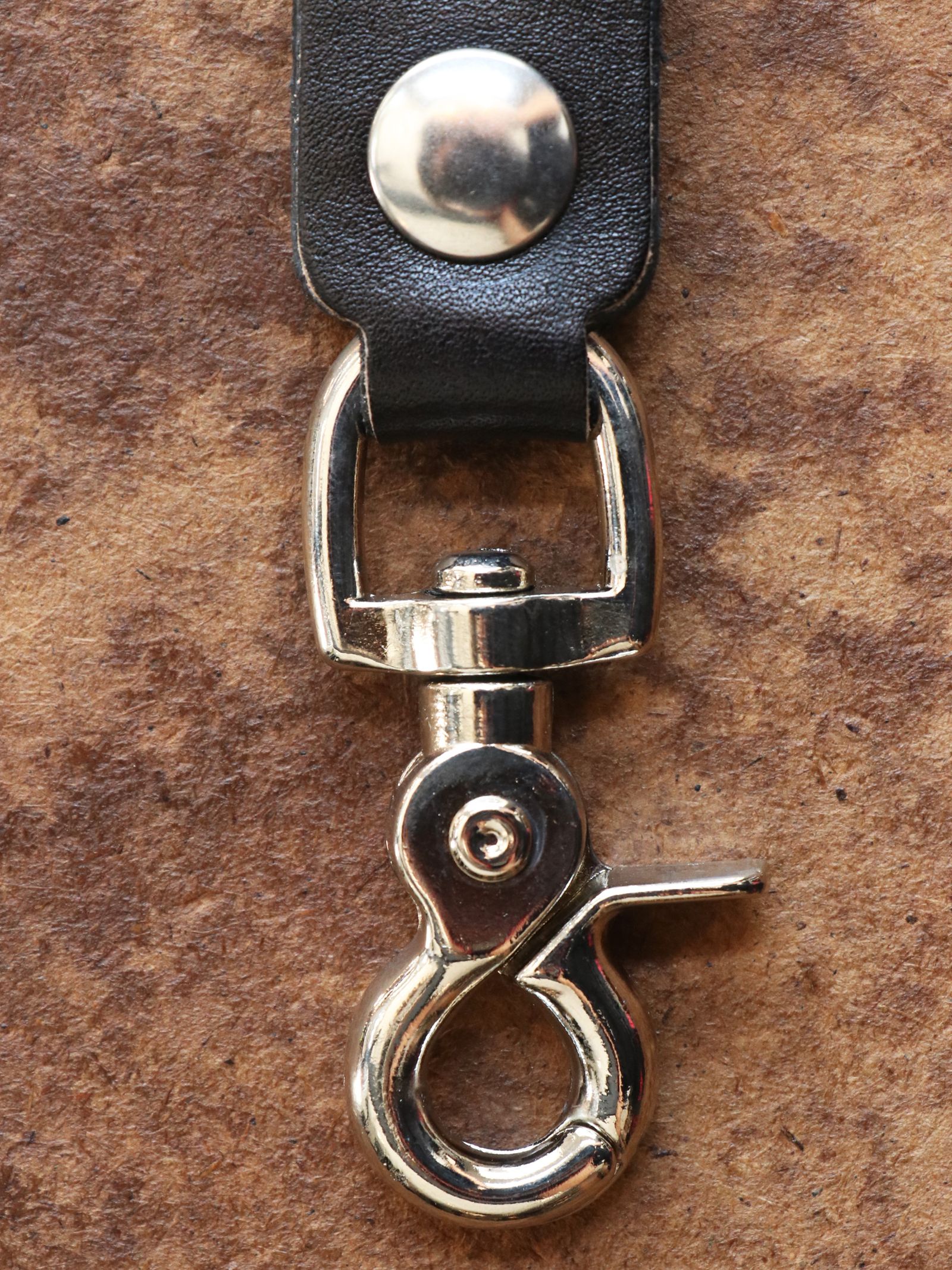 LEWIS LEATHERS BELT LOOP KEYRING MK2 "VEG-COW" (GOLD LOGO)