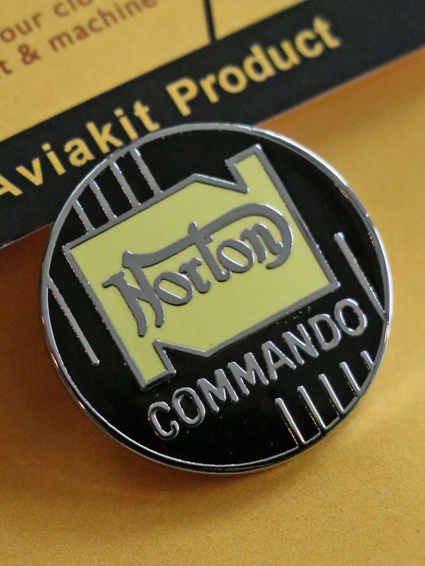 "NORTON COMMANDO" BADGE