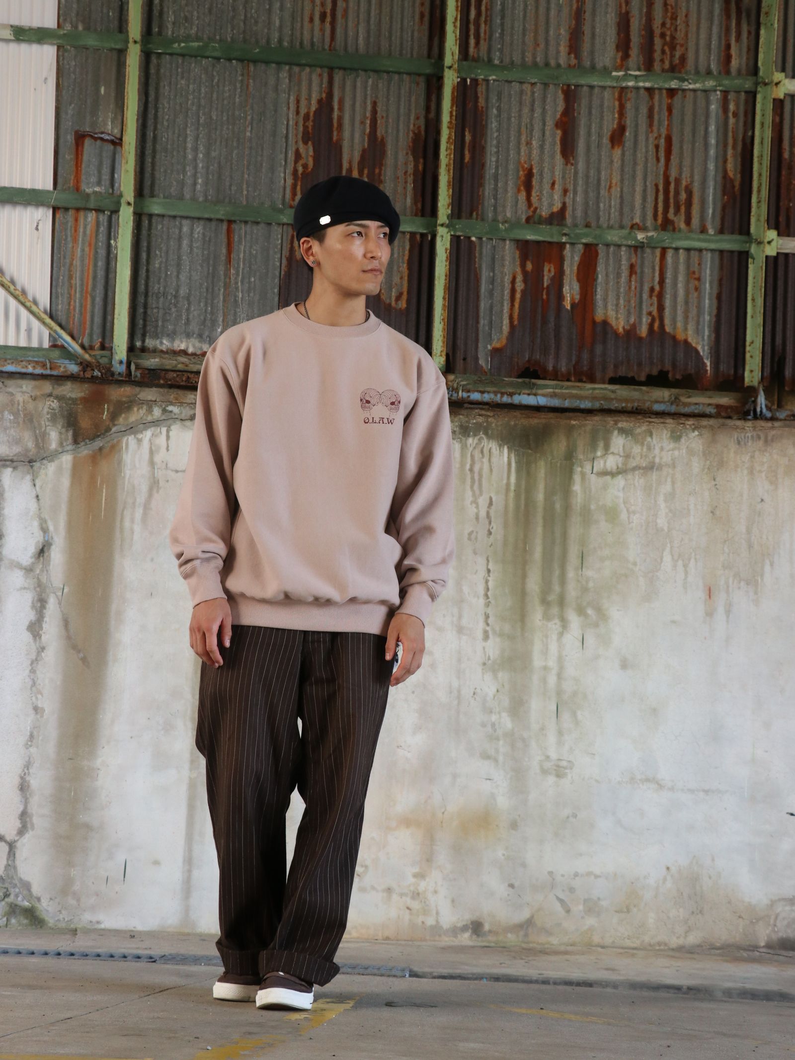 Entourage 12OZ CREW NECK SWEAT (SMOKE PINK)