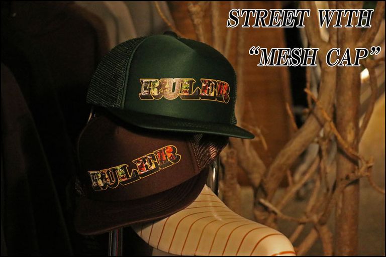 STREET WITH "MESH CAP"