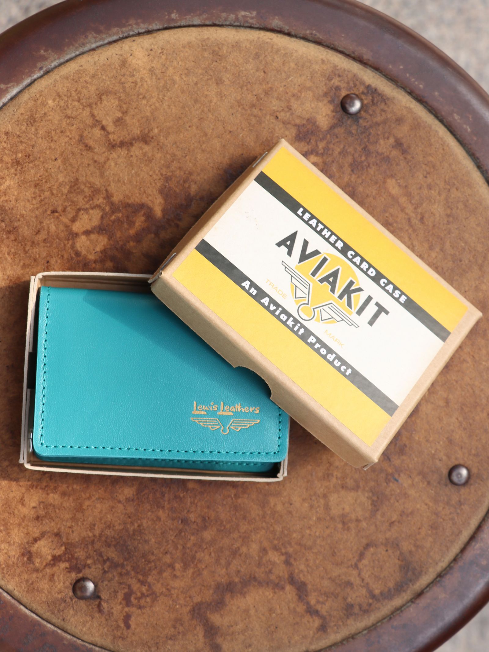 【即日発送可能】LEWIS LEATHERS CARD CASE (TURQUOISE)
