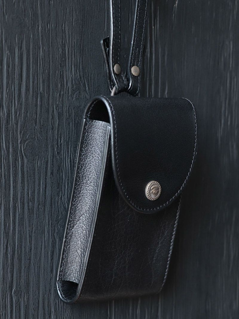BLACK EYE HANDY BAG (MIDNIGHT BLACK)