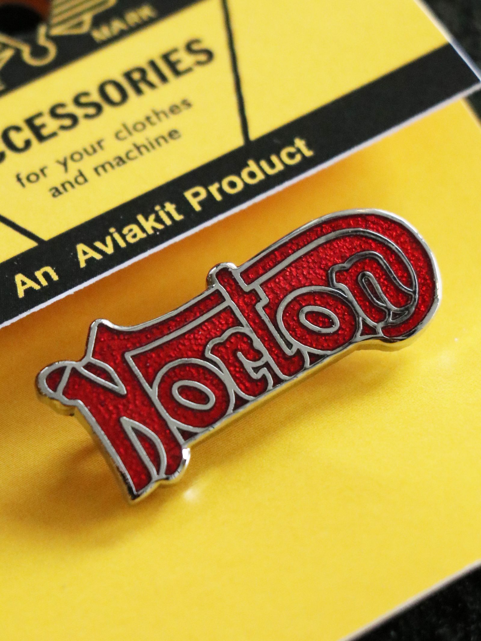 "NORTON LOGO" BADGE