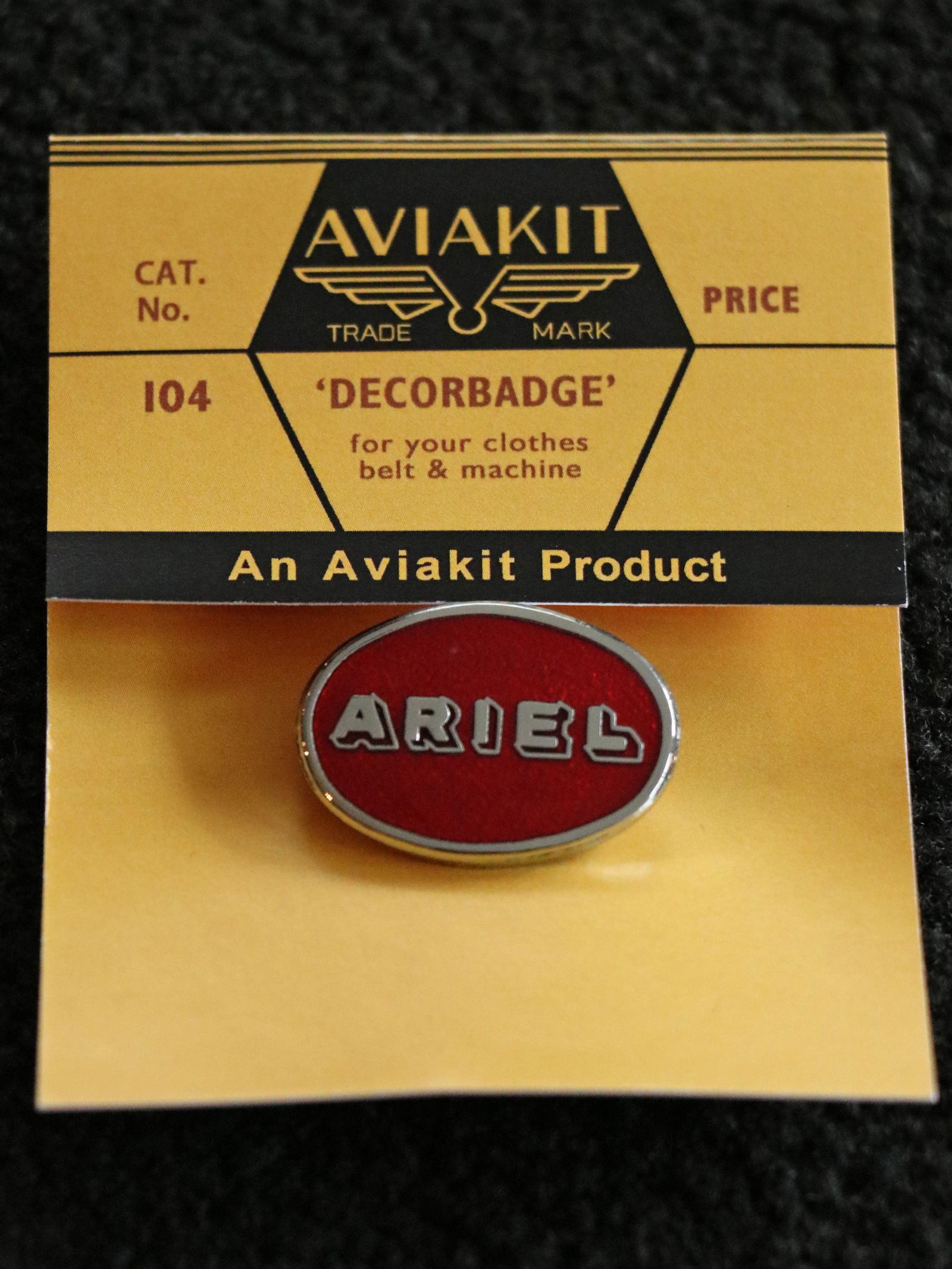 【即日発送可能】"ARIEL" BADGE