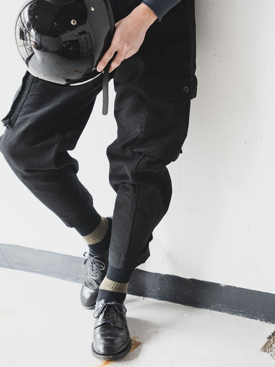 WIDE BOEDER BS FIT BOOTS SOCKS (MIDNIGHT BLACK × HIDE GREEN)