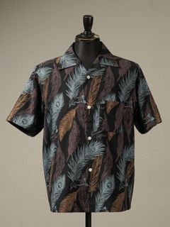 PEACOCK QUILL - S/S SHIRTS (BLACK)