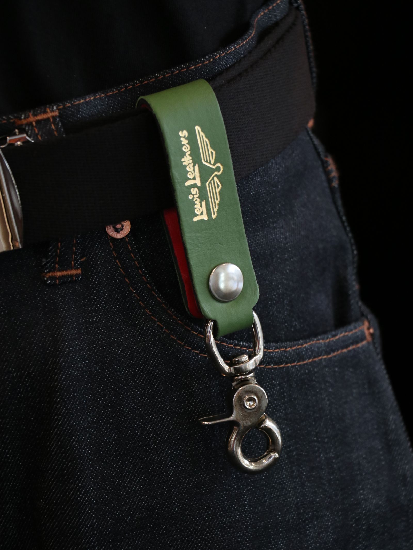 LEWIS LEATHERS BELT LOOP KEYRING Mk2 (APPLE GREEN)
