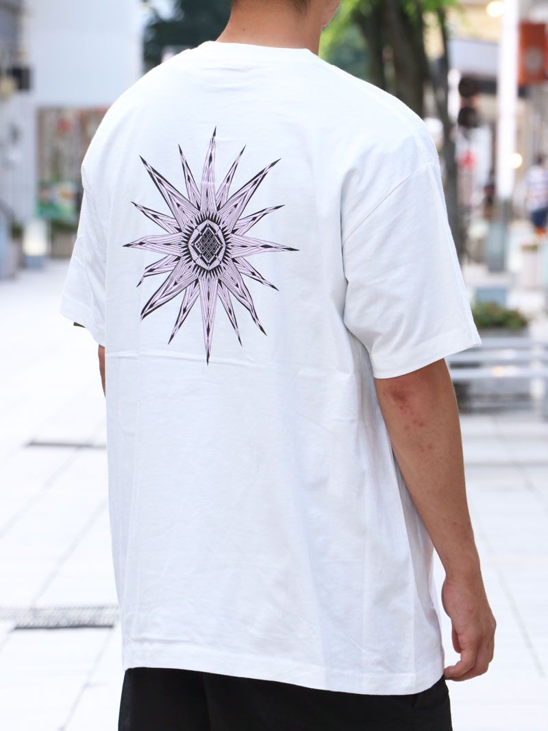 "SOLUA" EMIT ENERGY TEE (NATURAL)