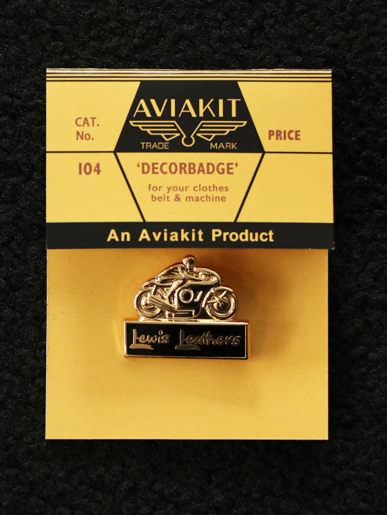 【即日発送可能】"BIKE WITH LL LOGO" BADGE